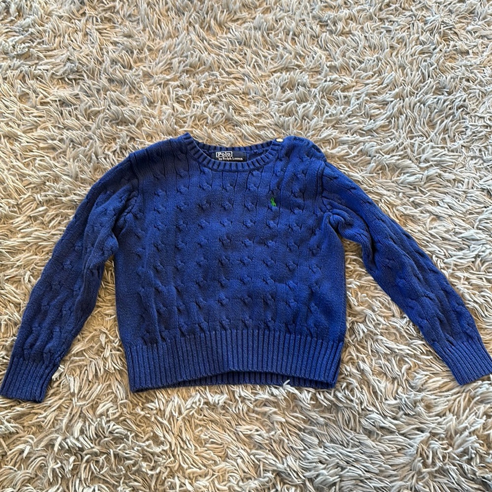Ralph Lauren Boys Long Sleeved Sweater. Size 5. Lighter Blue with Pattern.
